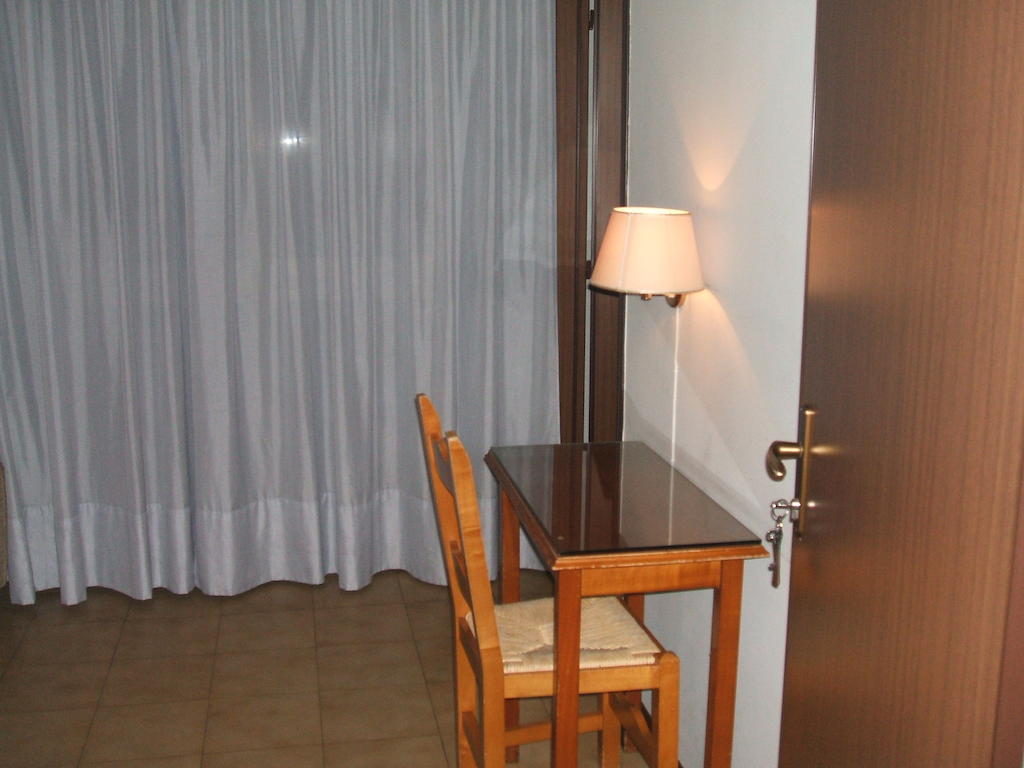 Hotel Ristorante Da Gianni Bovolone Szoba fotó