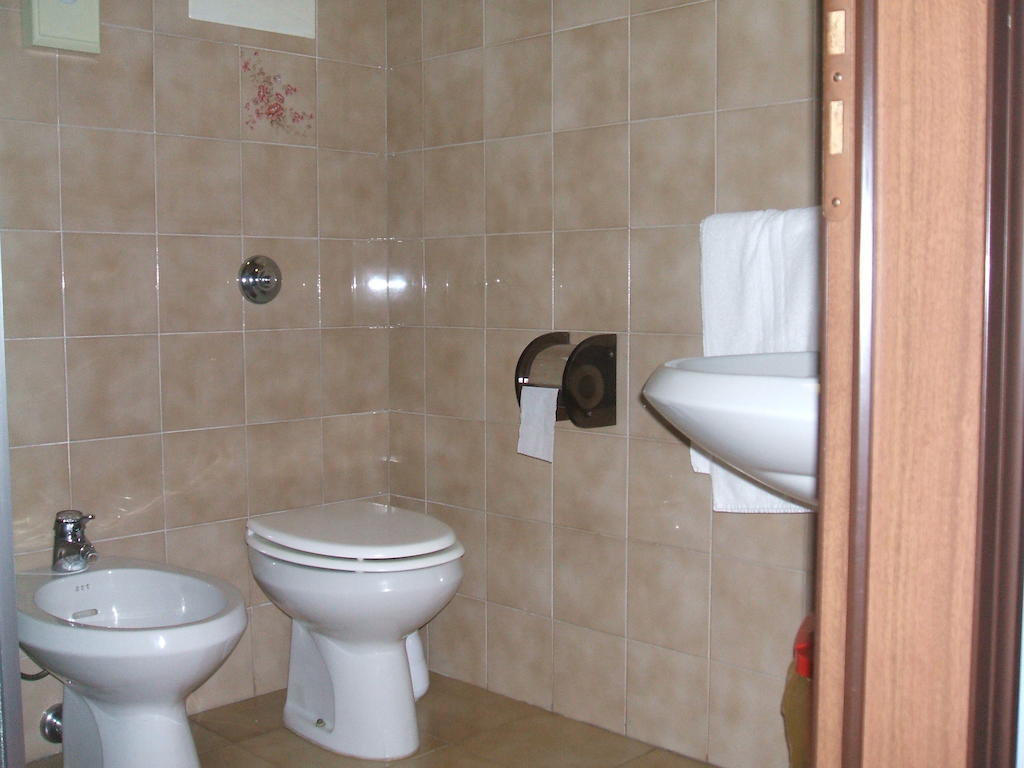 Hotel Ristorante Da Gianni Bovolone Szoba fotó
