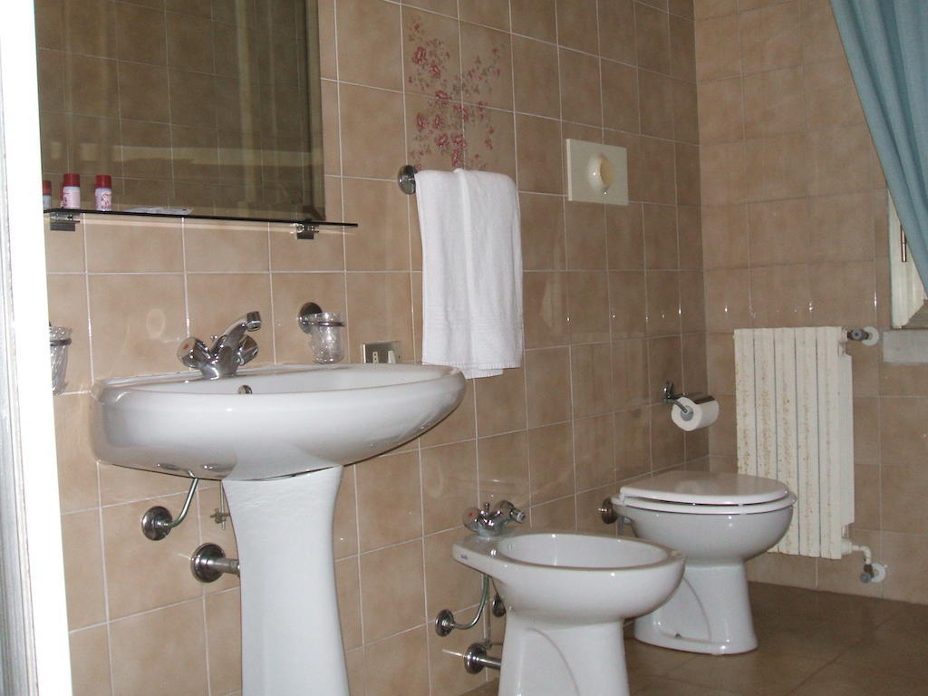 Hotel Ristorante Da Gianni Bovolone Szoba fotó